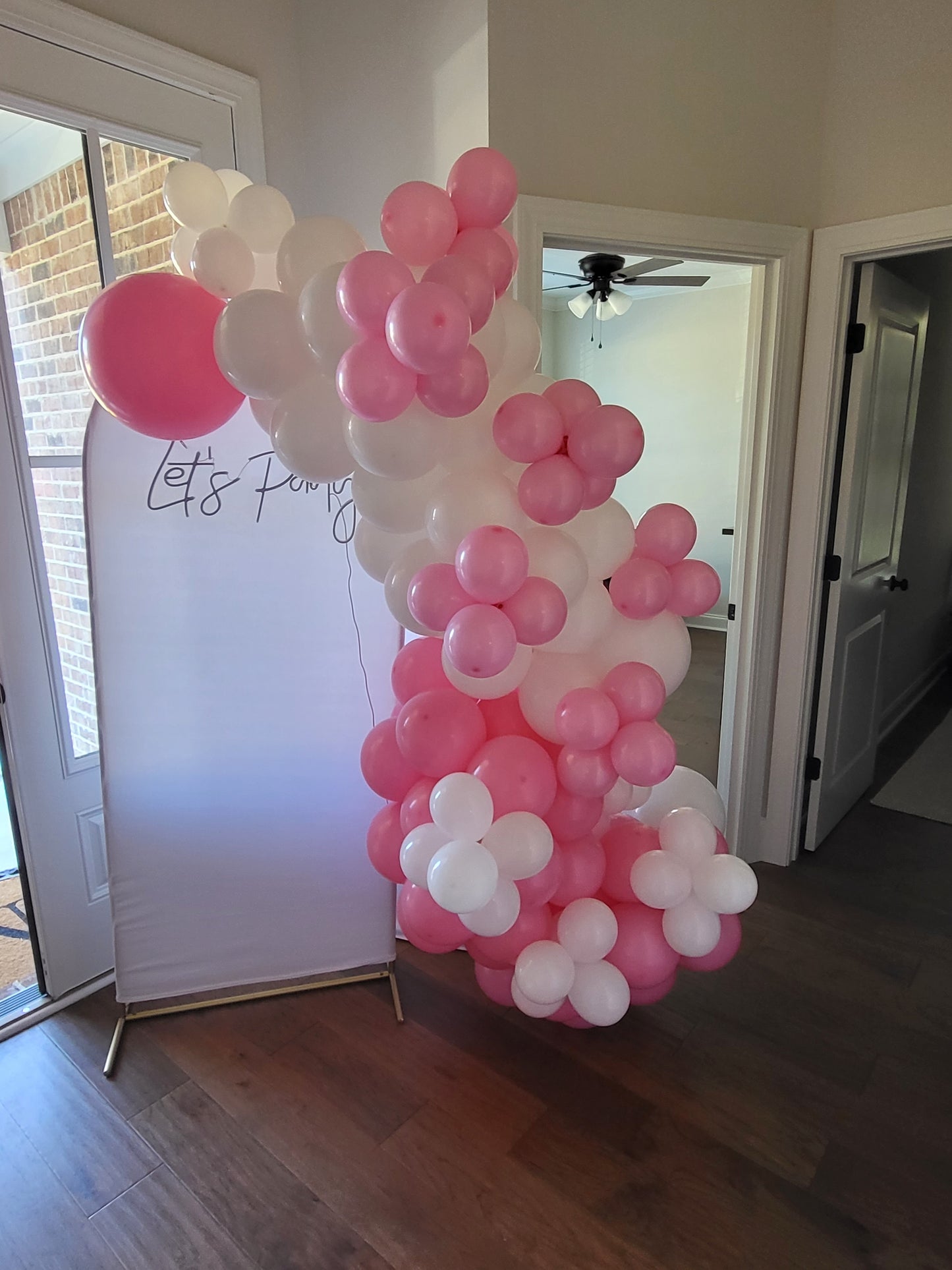 Balloons Arch